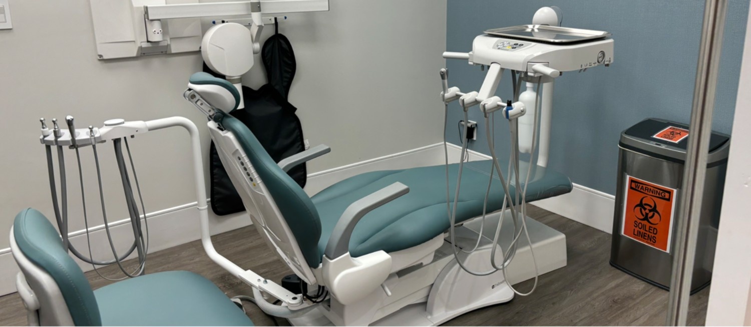 Oakwest dental clinic in Oakville
